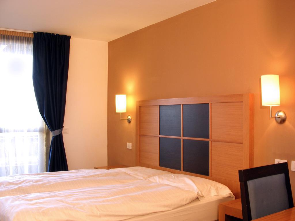 Hotel Dolomiti 3*
